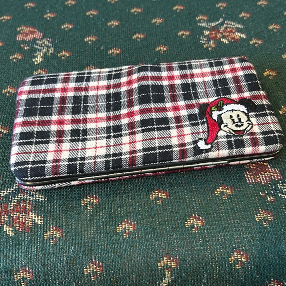 Disney 7 x 4” plaid wallet push lock it inside zipper bill, credit card and ID